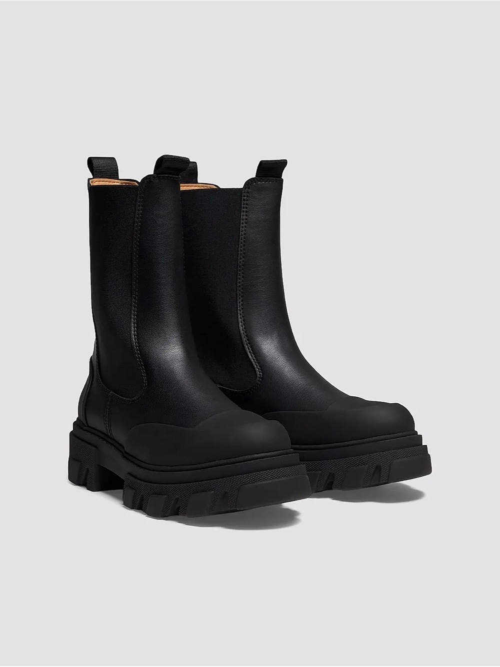 Ganni Logo Leather Chelsea Boots - Picture 2 of 12